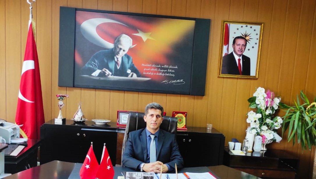 İlçe Milli Eğitim Müdürümüz Sayın Mustafa Kıraç'ın 29 Ekim Cumhuriyet Bayramı Mesajı