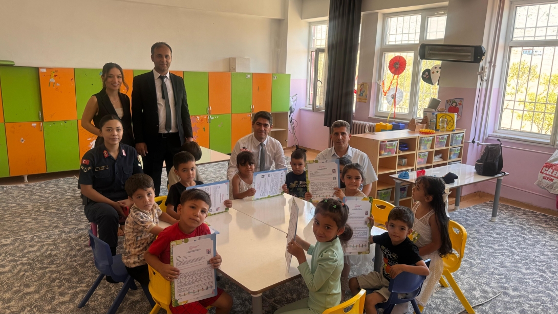 2024-2025 EĞİTİM-ÖĞRETİM DÖNEMİ YIL SONU KARNE TÖRENİ PROGRAMI